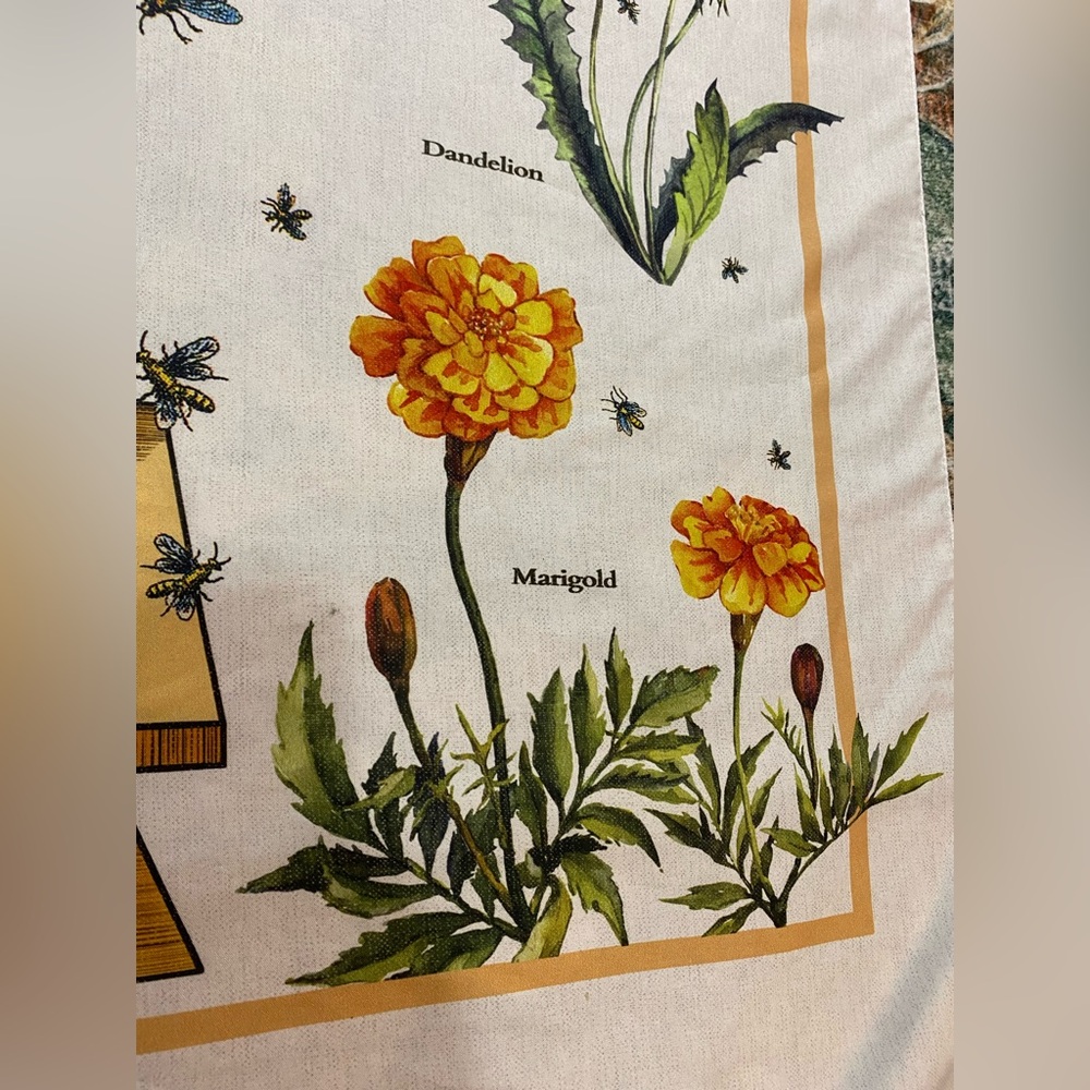 Illustrated Bee and Herb Fabric Tapestry - Picture 5 of 8